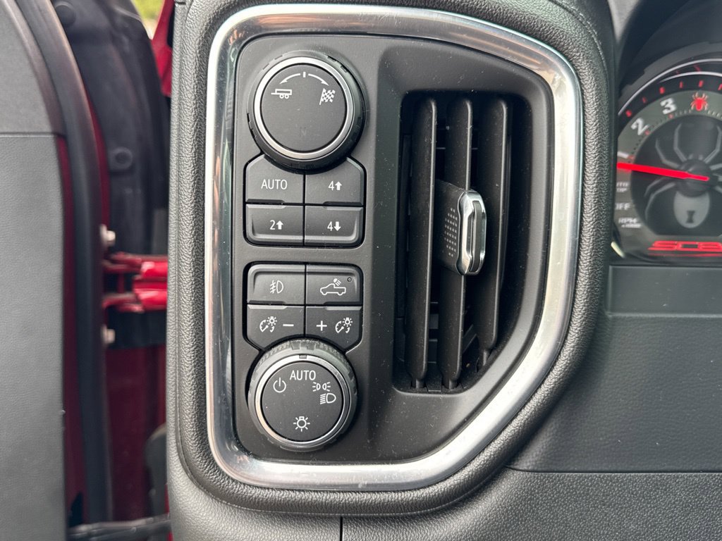 Used 2019 Chevrolet Silverado 1500 RST w/ All-Star Edition AWD/4WD image 17