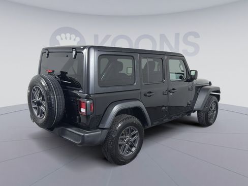 Used 2024 Jeep Wrangler Sport S image 7