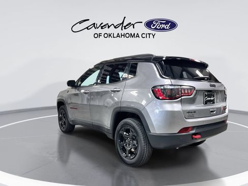 Used 2024 Jeep Compass Trailhawk AWD/4WD image 6