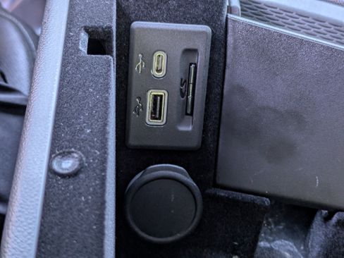 Used 2022 Cadillac CT4 Premium Luxury image 29