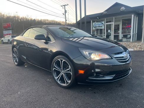 Used 2016 Buick Cascada Premium image 3