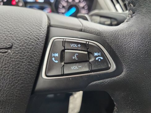 Used 2018 Ford Escape SE w/ SE Sport Appearance Package AWD/4WD image 15