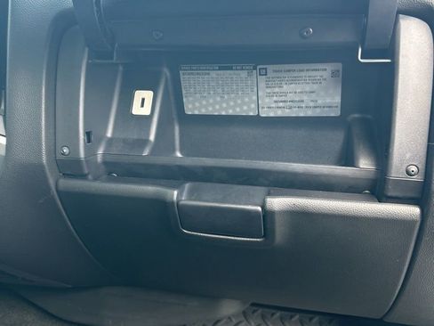 Used 2017 Chevrolet Silverado 1500 LT w/ All Star Edition image 54