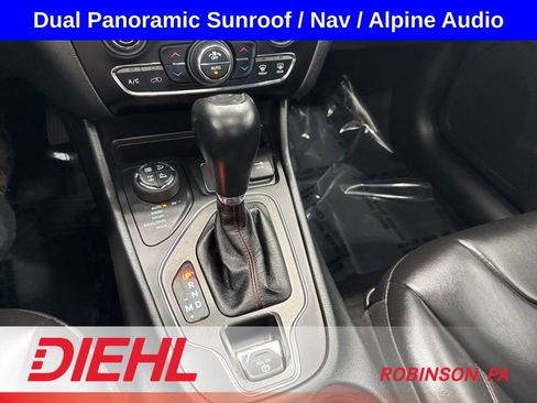 Used 2022 Jeep Cherokee Trailhawk w/ Sun, Sound & Nav Group AWD/4WD image 36