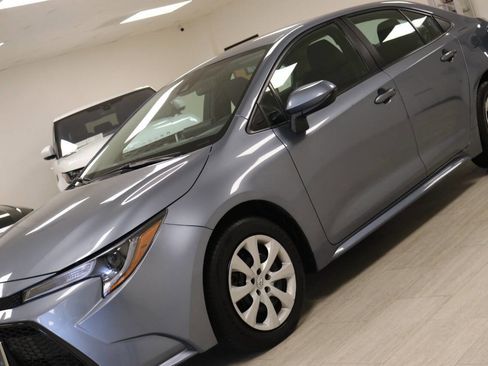 Used 2022 Toyota Corolla LE image 82