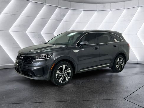 Used 2023 Kia Sorento EX image 3