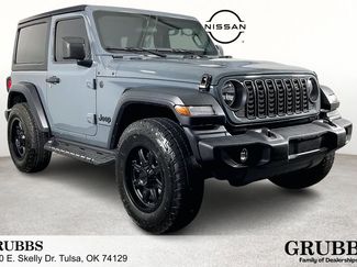 Used 2025 Jeep Wrangler Sport video 1