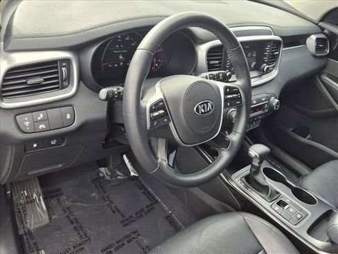 Used 2019 Kia Sorento EX FWD image 10