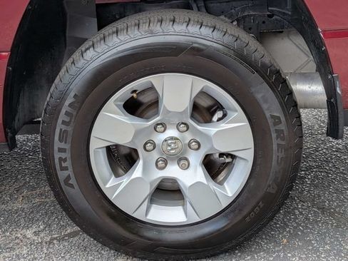 Used 2023 RAM 1500 Lone Star AWD/4WD image 12
