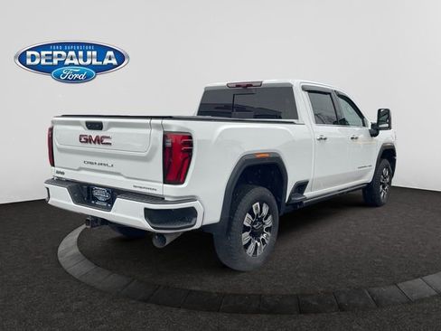 Used 2024 GMC Sierra 3500 Denali w/ Denali Reserve Package image 7