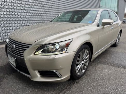 Used 2014 Lexus LS 460 AWD w/ Comfort Package image 1