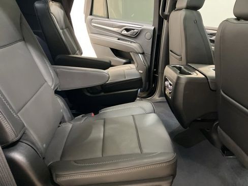 Used 2024 GMC Yukon Denali image 27