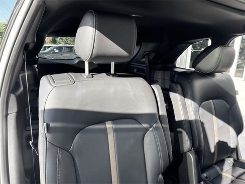 Used 2024 MAZDA CX-90 3.3 Turbo S w/ Premium Package image 47