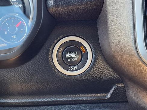 Used 2019 RAM 3500 Lone Star image 11