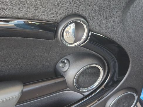 Used 2013 MINI Cooper S FWD image 12