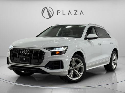 Certified 2023 Audi Q8 Premium Plus image 1