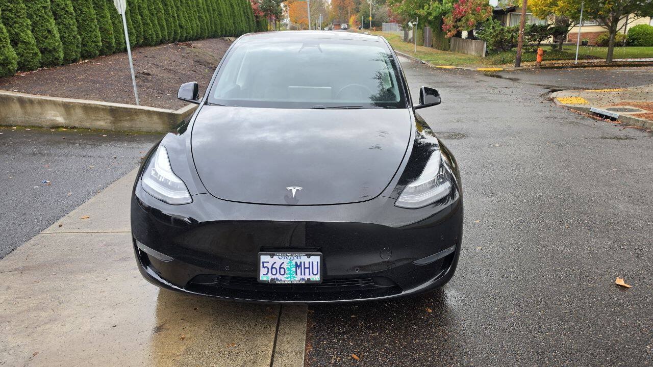 Used 2020 Tesla Model Y Long Range AWD/4WD image 2
