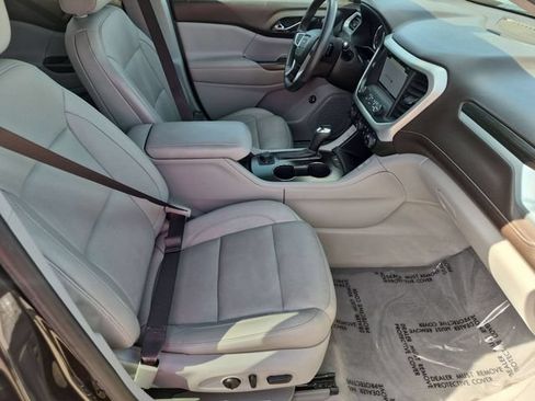 Used 2017 GMC Acadia SLT FWD image 31