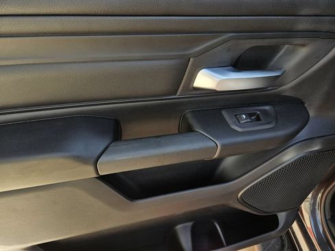 New 2026 RAM 1500 Express AWD/4WD image 12
