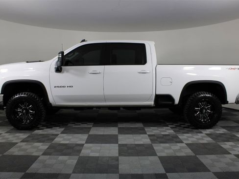 Used 2021 Chevrolet Silverado 2500 LT w/ Fleet Comfort Package image 5