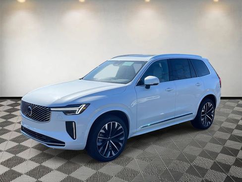 New 2026 Volvo XC90 B6 Plus image 7