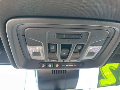 Used 2024 Chevrolet Silverado 2500 High Country w/ High Country Premium Package AWD/4WD image 27