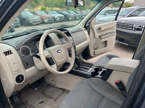 Used 2008 Ford Escape XLS FWD image 5