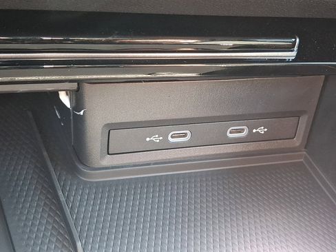 New 2026 Volkswagen Atlas SE AWD/4WD image 16
