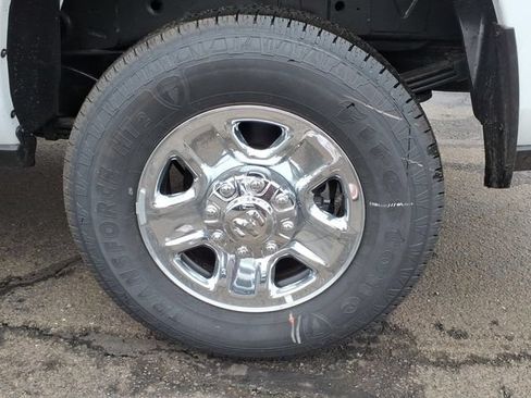 New 2026 RAM 3500 Tradesman AWD/4WD image 6