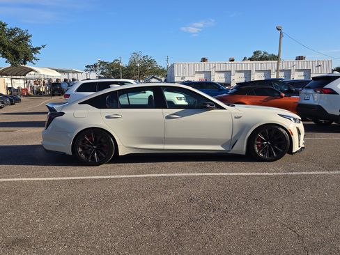 Used 2023 Cadillac CT5 V Blackwing w/ Driver Assist Package image 4