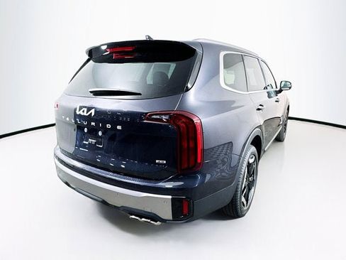 New 2025 Kia Telluride S image 5