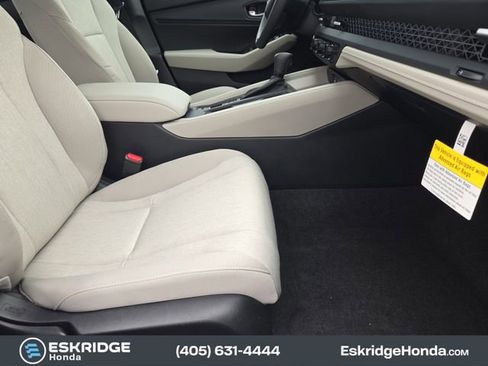 New 2026 Honda Accord SE image 11