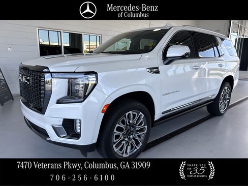 Used 2024 GMC Yukon Denali Ultimate AWD/4WD image 1