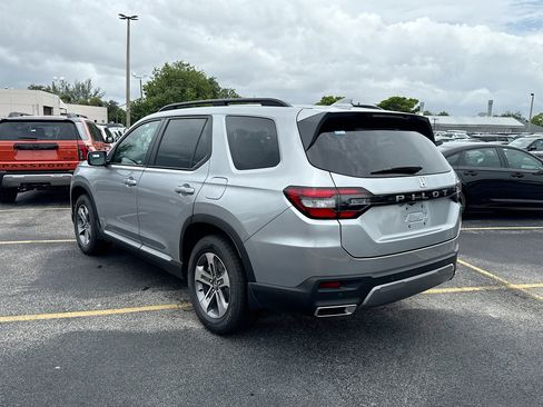 New 2026 Honda Pilot EX-L image 5
