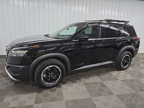 Used 2023 Nissan Pathfinder Rock Creek image 6