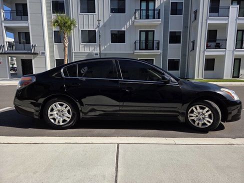 Used 2012 Nissan Altima 2.5 S image 5