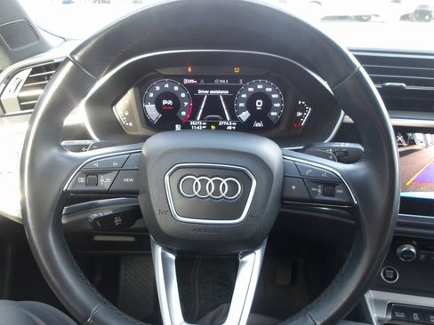 Used 2023 Audi Q3 2.0T Premium image 13