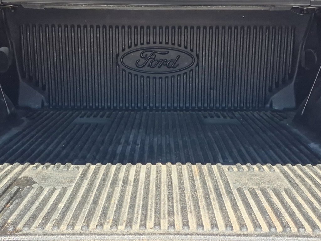 Used 2022 Ford F150 Raptor w/ Raptor 37 Performance Package AWD/4WD image 8