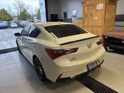 Used 2020 Acura ILX image 3