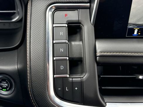 Certified 2022 GMC Yukon AT4 AWD/4WD image 16