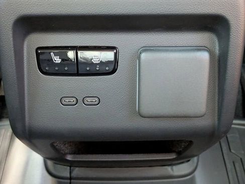 New 2026 Cadillac Optiq Luxury 2 image 15