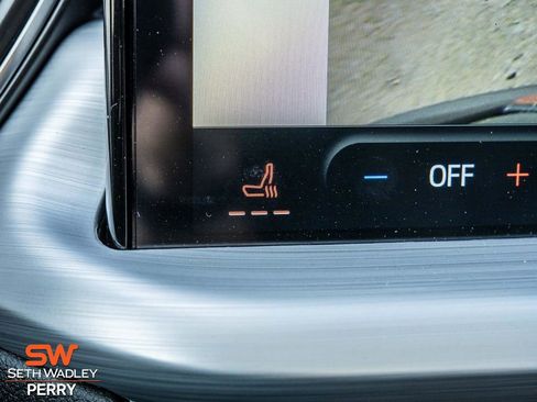 Used 2024 Ford Escape SE w/ PHEV Premium Package image 31