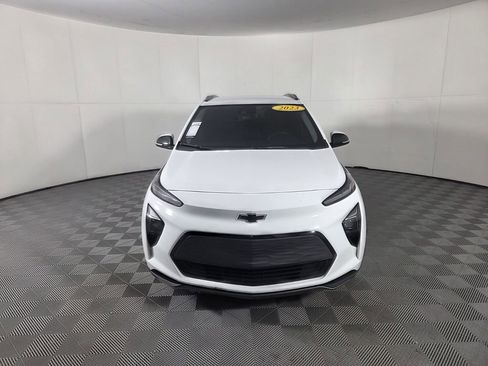Used 2023 Chevrolet Bolt EUV LT w/ Driver Confidence Package FWD image 3
