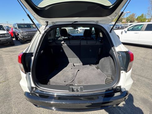 Used 2022 Honda HR-V Sport image 19