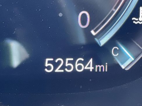 Used 2022 Genesis GV70 3.5T Sport w/ Sport Prestige Package image 23