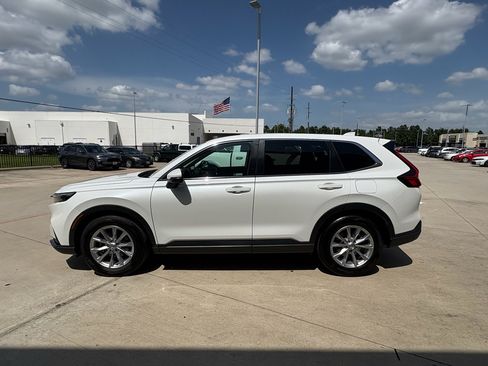 Used 2023 Honda CR-V EX image 4