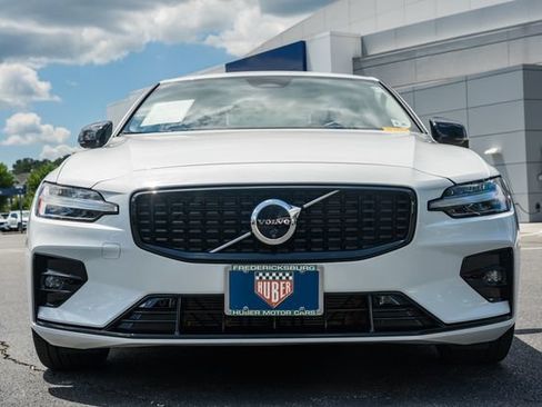 Certified 2024 Volvo S60 B5 Plus AWD/4WD image 2