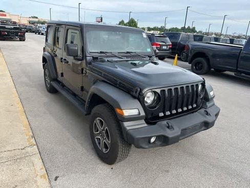 Used 2022 Jeep Wrangler Unlimited Sport AWD/4WD image 20