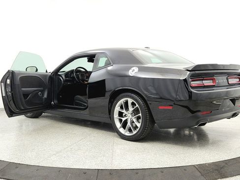 Used 2022 Dodge Challenger GT image 10