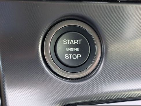 New 2024 Jaguar F-TYPE R image 31